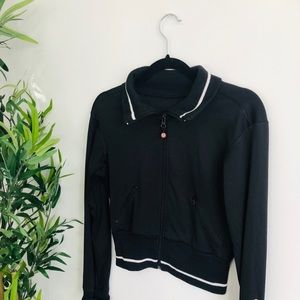 Lululemon collar jacket